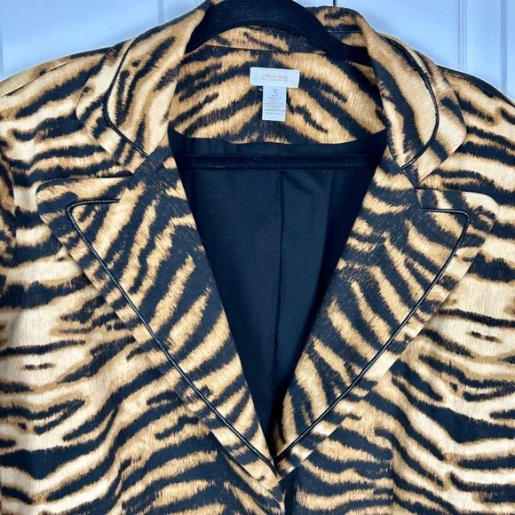 Chico's Tiger Print Blazer Jacket Size 3 Animal Print Cotton Blend Bold - Picture 3 of 10